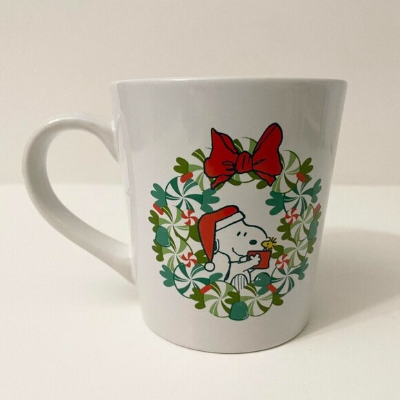 Zrike Peanuts Snoopy Woodstock Christmas Wreath Mug - Picture 15 of 15